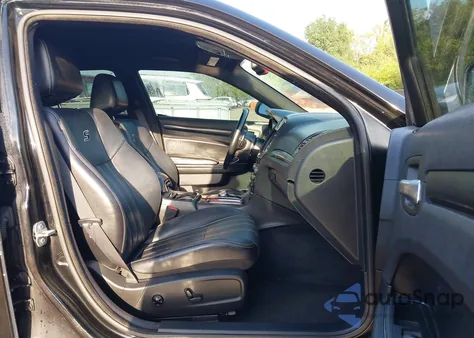 2015 Chrysler 300 300S z USA, uszkodzony, nr VIN 2C3CCABG6FH807698